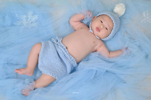 苏州宝宝睡觉爱笑 苏州宝宝睡觉爱笑